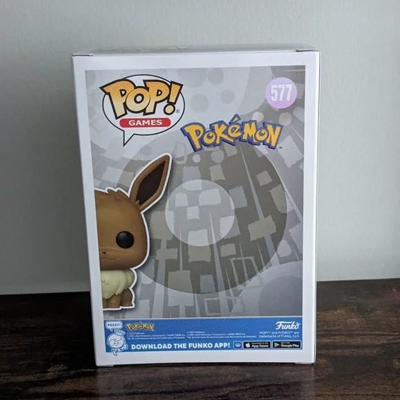 NEW Eevee Funko Pop Pearlescent Eevee Pokemon Center Exclusive Funko Pop 577 - Picture 4 of 9